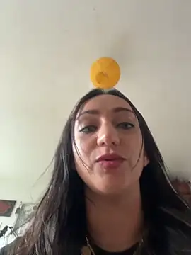 Ninabigtitied online show from 11-14-25, 12:31