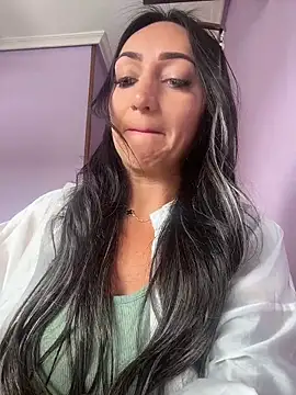 Ninabigtitied online show from 11-05-25, 11:46