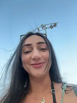 Ninabigtitied online show from 12-04-25, 06:07