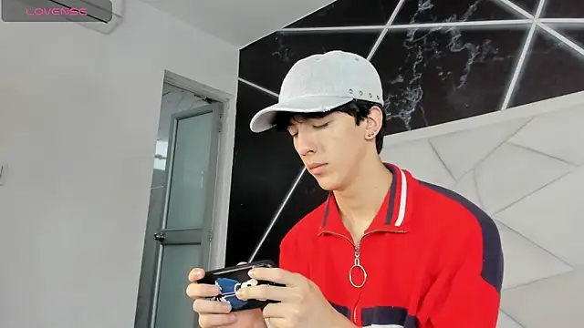 Snapshot of AerumChae chatting on 05-22-26, 12:47 AerumChae online show from 05-22-26, 12:47