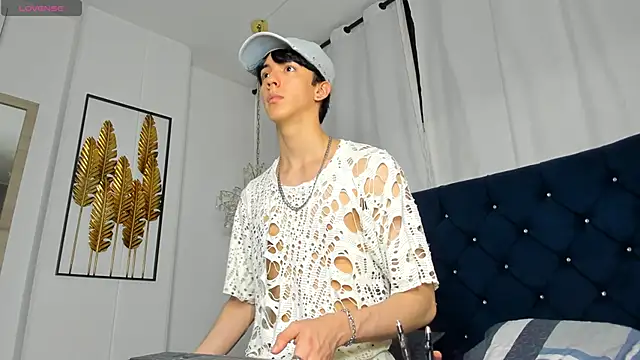 Snapshot of AerumChae chatting on 05-21-26, 07:44 AerumChae online show from 05-21-26, 07:44