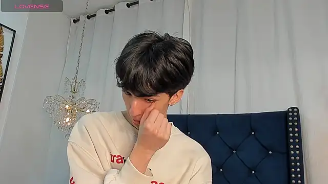 AerumChae online show from 02-12-26, 12:16