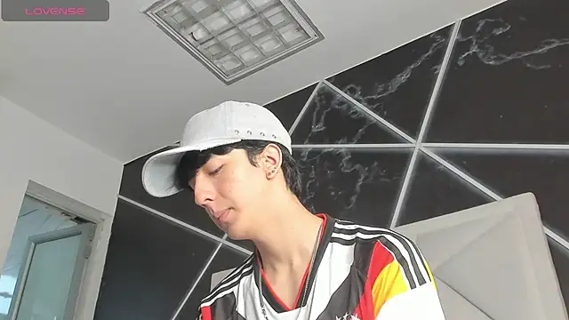 AerumChae online show from 06-25-26, 12:32