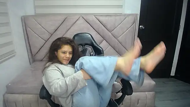 Velvet Moon V online show from 10-10-25, 01:12