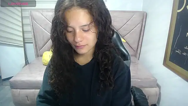 Velvet Moon V online show from 09-09-25, 01:09