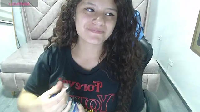 Velvet Moon V online show from 02-05-26, 07:43