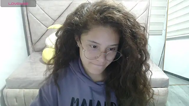 Velvet Moon V online show from 01-08-26, 01:06