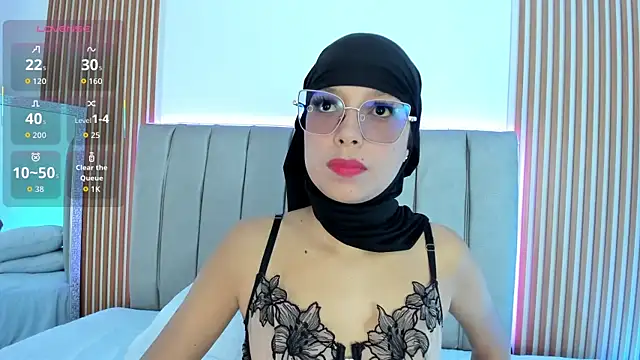 Snapshot of naishaa_ chatting on 10-13-25, 06:42 naishaa online show from 10-13-25, 06:42
