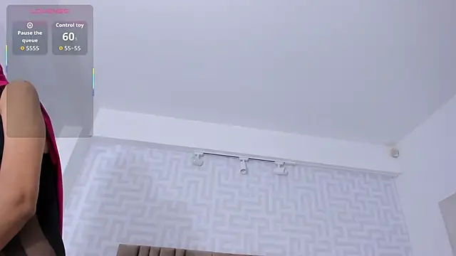 naishaa  online show from 02-04-26, 06:36