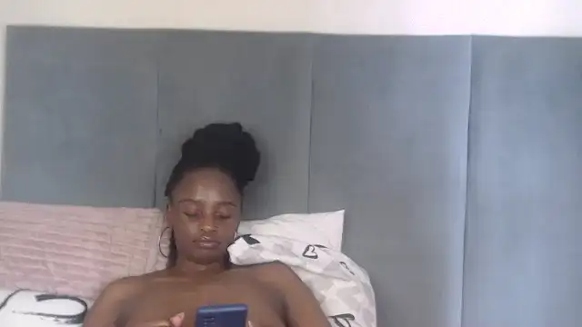 Jah-Queen online show from 01-15-26, 07:45