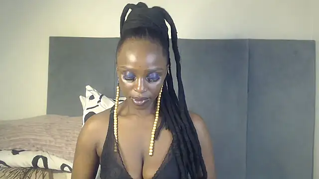 Jah-Queen online show from 09-22-25, 12:38