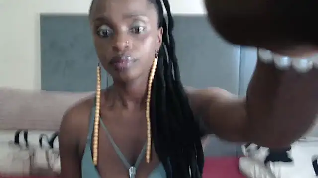 Jah-Queen online show from 10-08-25, 12:28