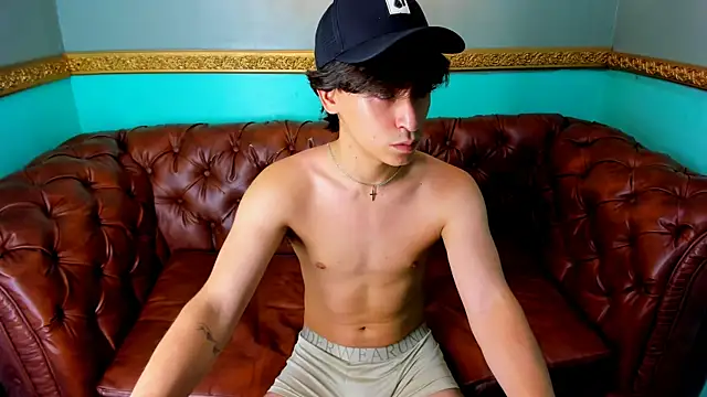 RoberthAlv online show from 04-07-26, 12:40