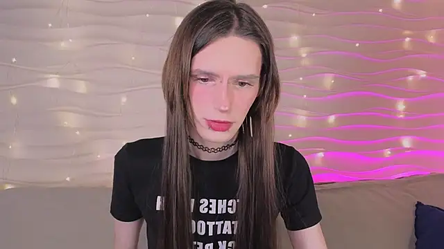 madi snow online show from 01-17-26, 05:44