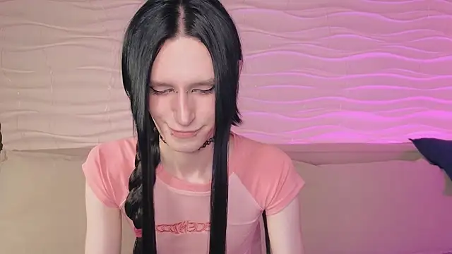 madi snow online show from 02-28-26, 06:13