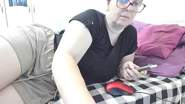 Snapshot of wetladyjoy chatting on 07-04-26, 07:48 wetladyjoy online show from 07-04-26, 07:48
