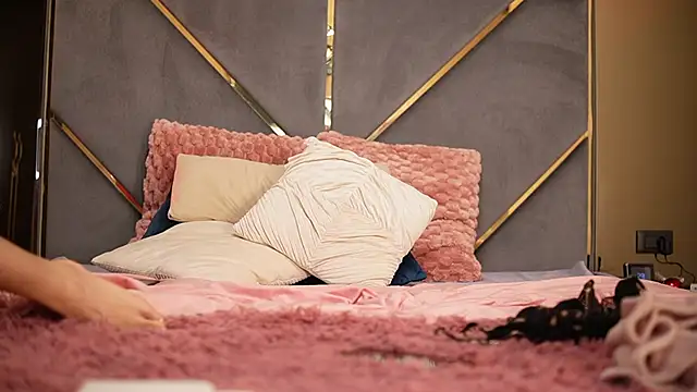  ChloeLee  online show from 03-19-26, 08:03