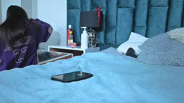 Emma Foxi online show from 04-04-26, 12:01