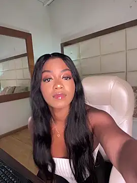 Snapshot of Emmy_jacksson chatting on 09-30-25, 04:57 Emmy jacksson online show from 09-30-25, 04:57
