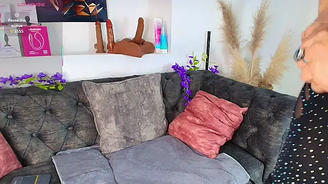 may wood online show from 09-24-25, 12:11