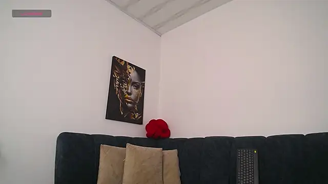 Snapshot of may_wood chatting on 06-03-26, 12:06 may wood online show from 06-03-26, 12:06