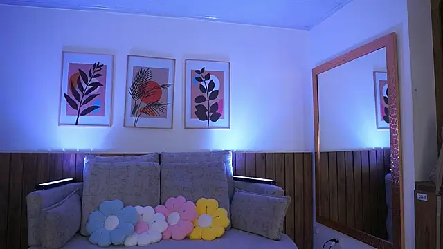 JadeSummerr online show from 07-10-26, 11:43