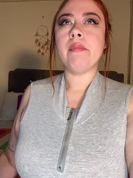 maddy Bloomm online show from 02-12-26, 04:51