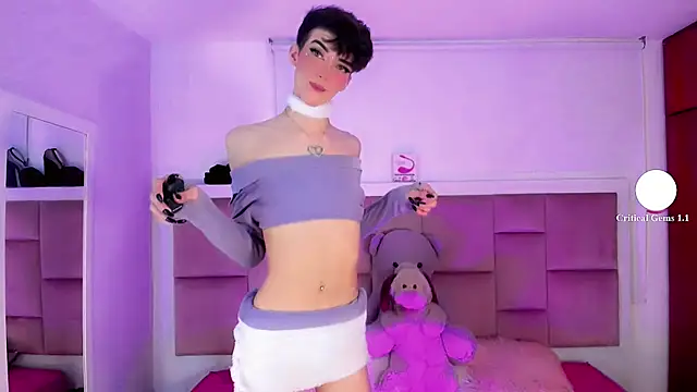 Baby FenixTS online show from 11-04-25, 06:39