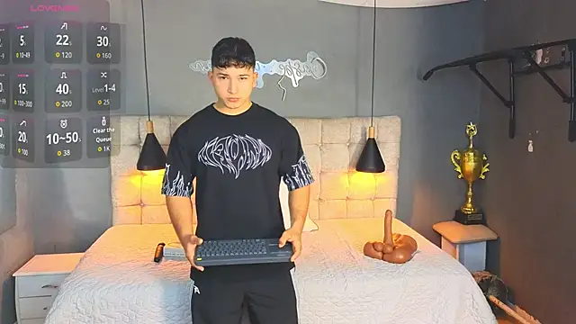 Horny nick18 online show from 10-17-25, 11:34