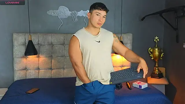 Horny nick18 online show from 01-07-26, 10:53