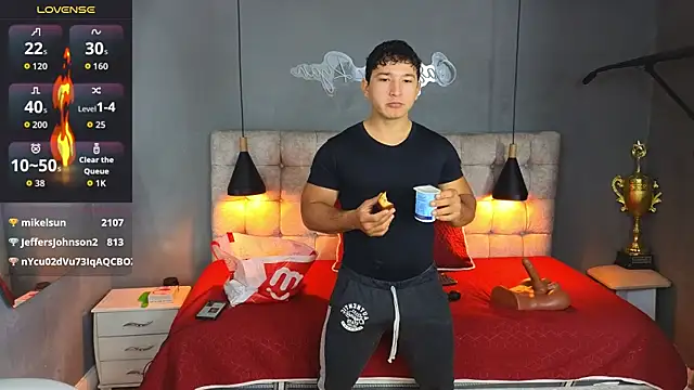 Horny nick18 online show from 10-04-25, 01:01