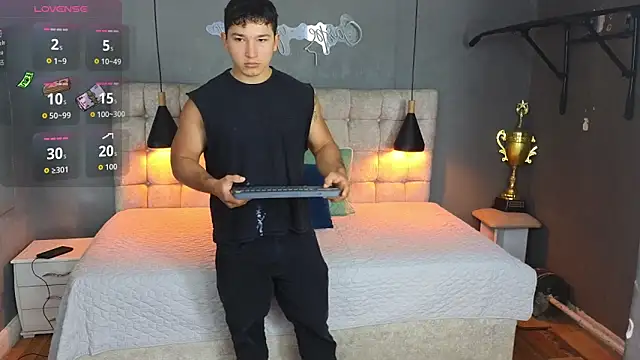 Horny nick18 online show from 09-22-25, 12:33