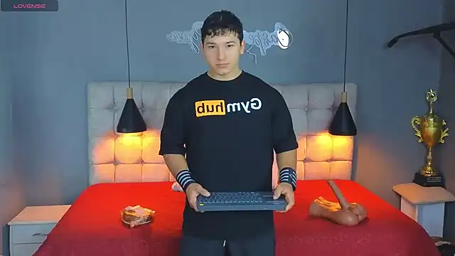 Horny nick18 online show from 10-07-25, 01:12