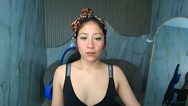 valentina r  online show from 01-06-26, 02:59