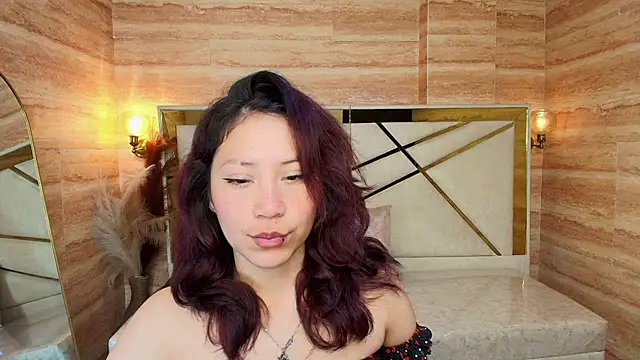 valentina r  online show from 03-18-26, 01:35