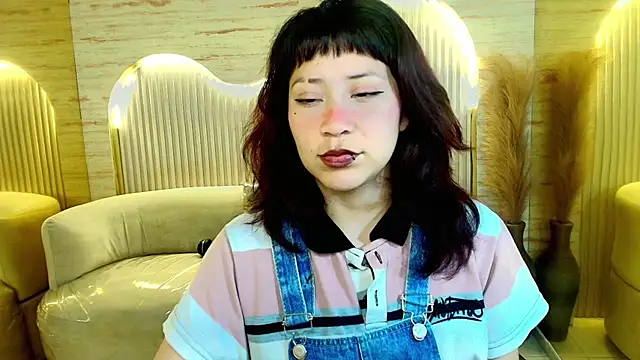 valentina r  online show from 03-11-26, 03:22