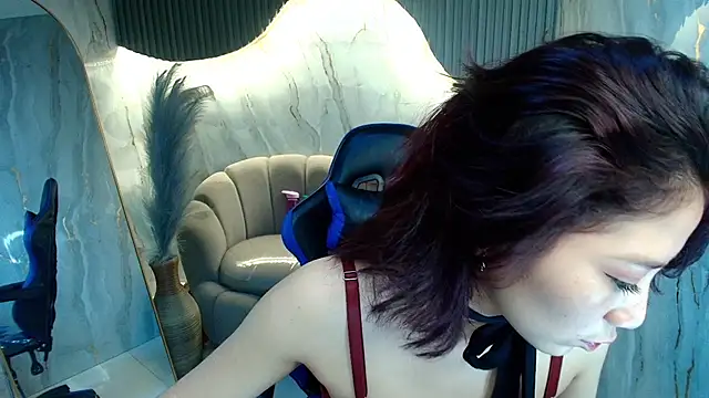 valentina r  online show from 11-06-25, 03:21