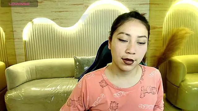 valentina r  online show from 04-01-26, 03:08