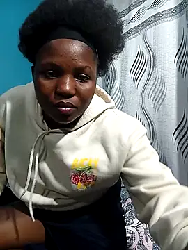 SweetHoney21  online show from 11-20-25, 09:58