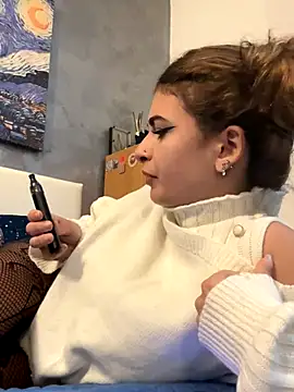 Snapshot of piccolaflo chatting on 11-09-25, 05:50 piccolaflo online show from 11-09-25, 05:50