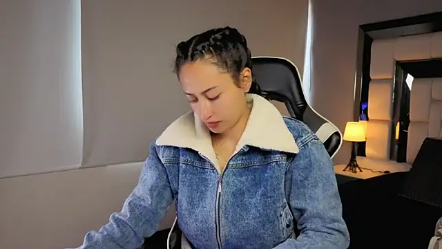 Adhara7 online show from 04-10-26, 07:54