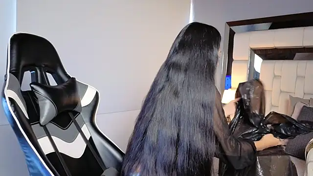 Adhara7 online show from 04-14-26, 07:30