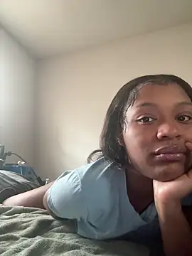 PrettyBabriexox online show from 12-19-25, 04:53