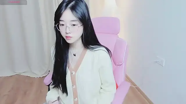 Miu-999 online show from 12-19-25, 02:04