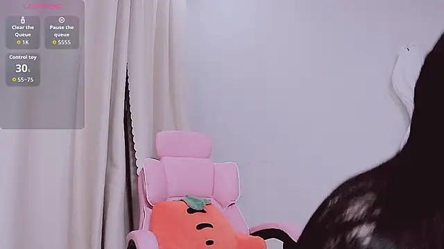 Miu-999 online show from 10-31-25, 02:08