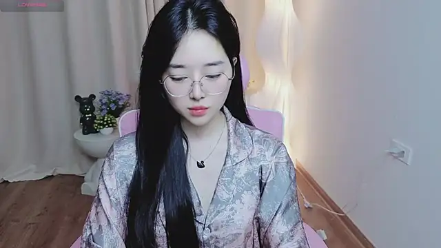 Miu-999 online show from 12-19-25, 02:19