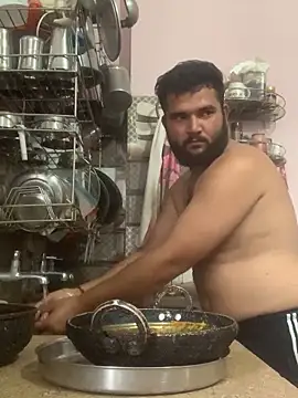 Snapshot of amitsharma7868 chatting on 06-09-26, 01:23 amitsharma7868 online show from 06-09-26, 01:23