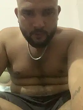 Snapshot of amitsharma7868 chatting on 07-26-26, 04:14 amitsharma7868 online show from 07-26-26, 04:14