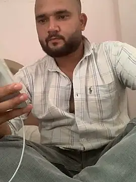 Snapshot of amitsharma7868 chatting on 07-29-26, 08:46 amitsharma7868 online show from 07-29-26, 08:46
