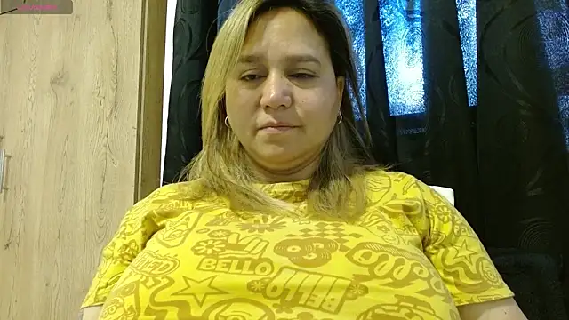 Snapshot of haashkyo chatting on 05-23-26, 03:33 haashkyo online show from 05-23-26, 03:33